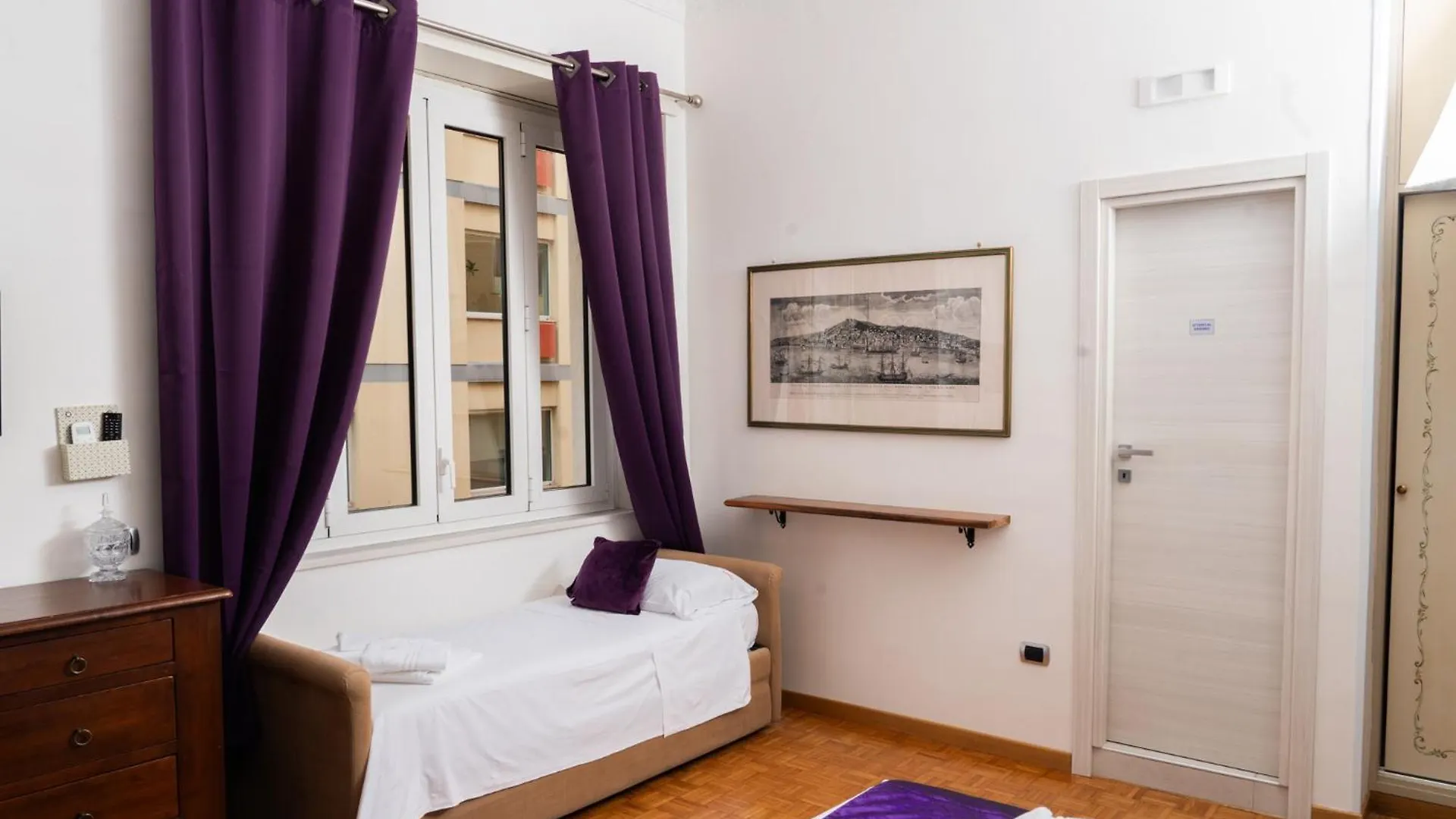 Suite Cervantes Naples