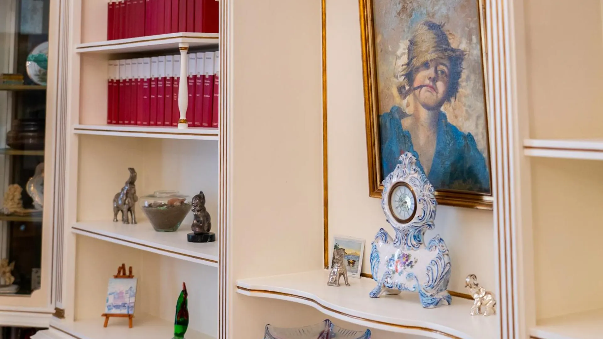 Suite Cervantes Naples