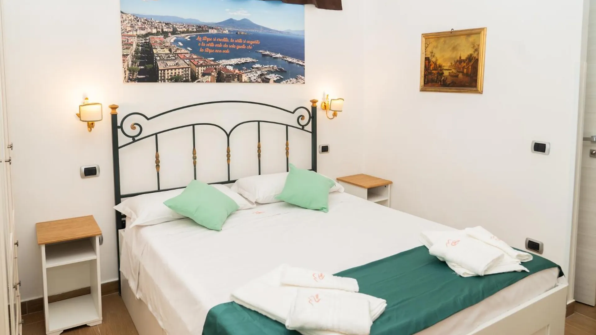 Suite Cervantes Naples